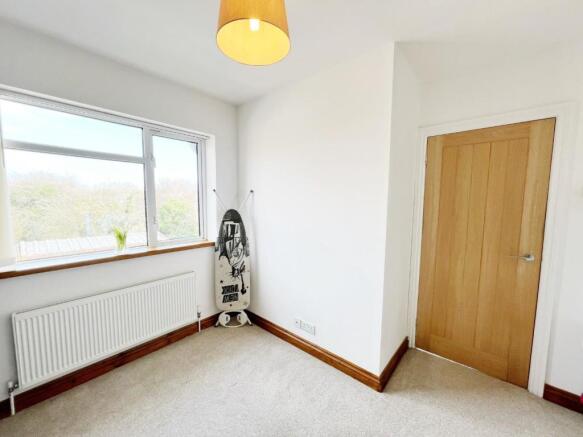 Bedroom 2 pic 2.jpg