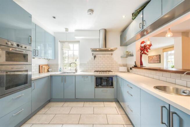 Grove Park Road, W4 - FOR SALE