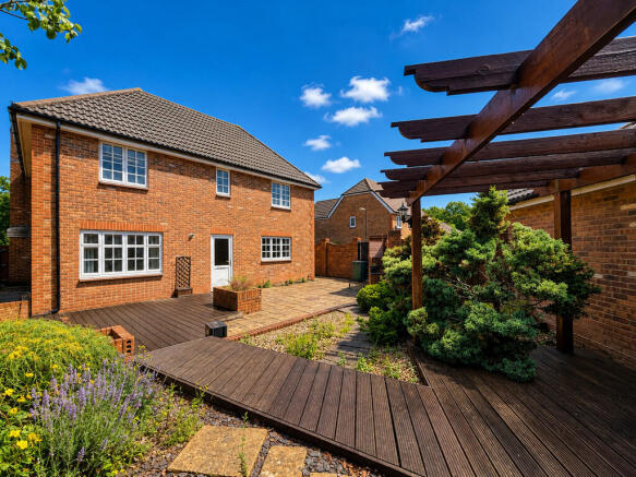 Upmill Close, West End, Southampton photo 4