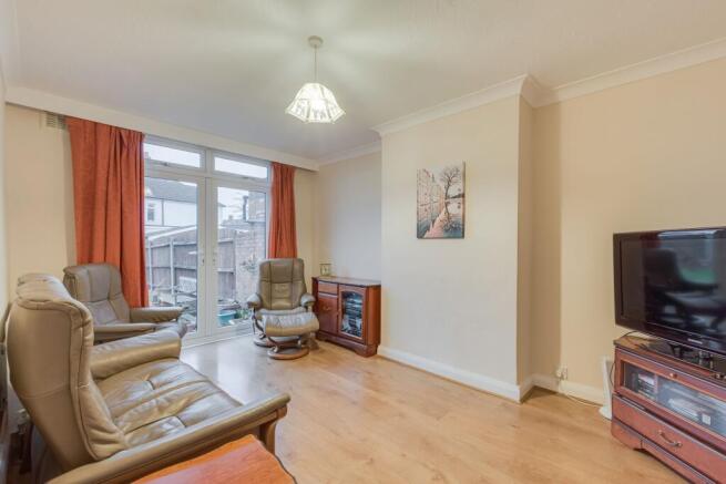 Yorkland Avenue, Welling, DA16 photo 4