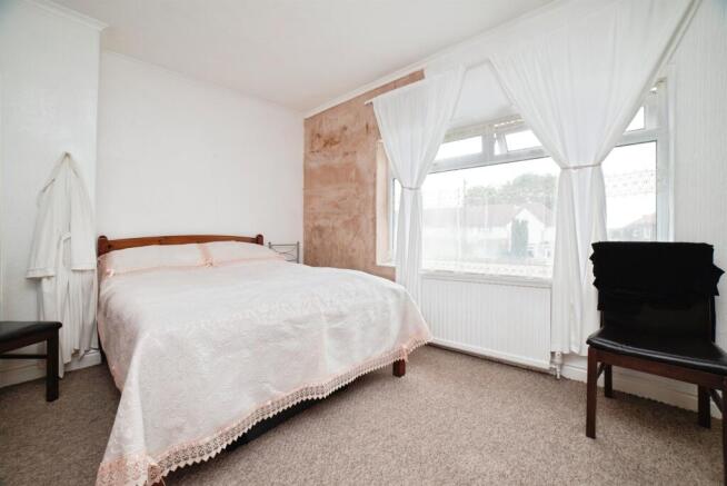 3 bed Terraced for sale Image 7