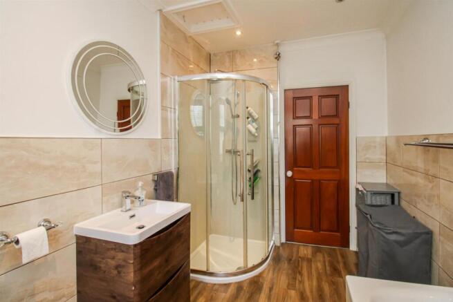 3 bed Cottage for sale Image 11