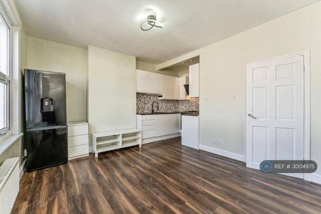 Living Room/Kitchen