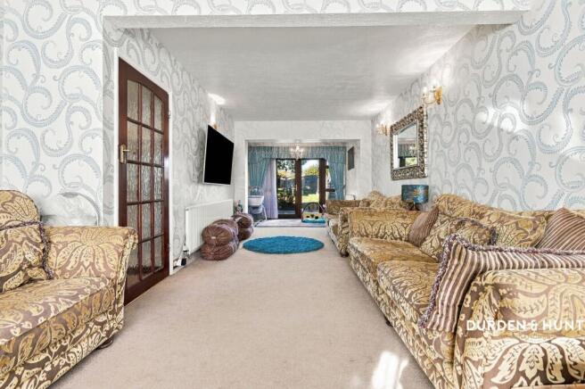 Wensleydale Avenue, Clayhall, IG5 photo 4
