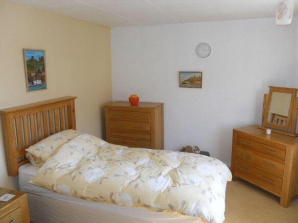 bedroom1