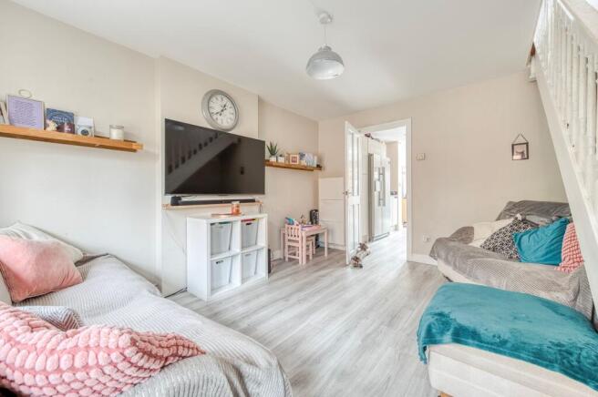 Photo 3