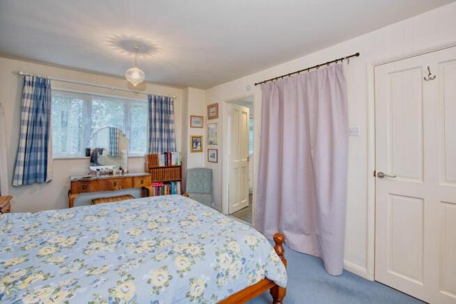 Large Double Bedroom with En Suite