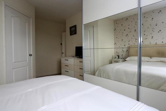 027 Bedroom 1.JPG