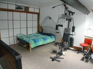 bedroom 1 pic 2