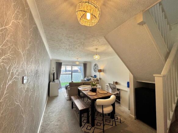 open plan lounge/...