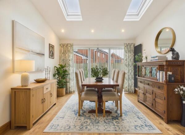 3 bed Detached for sale Image 2
