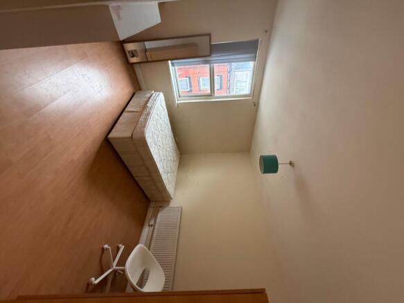 4 bed Detached to rent Image 4