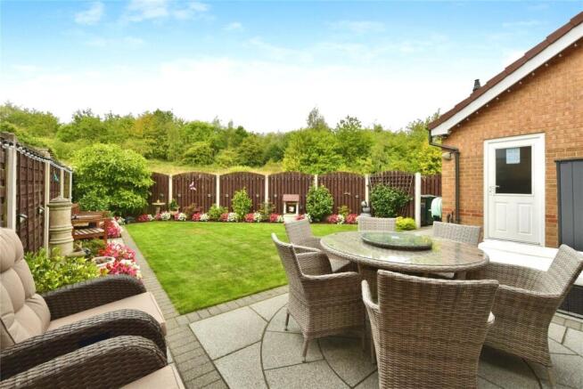 3 bed Detached for sale Image 8