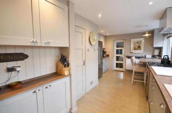 Kitchen/Breakfast Room