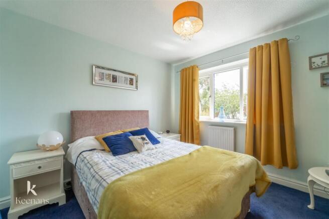 3 bed Detached for sale Image 5