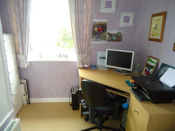 Photo 10