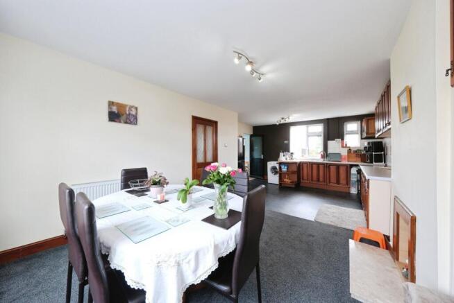 Dining Room/Kitchen
