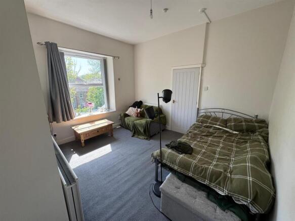 1 bed Flat to rent Image 8