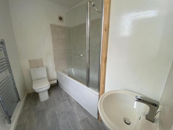 1 bed Flat to rent Image 6