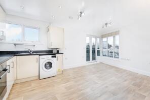 Flat 32, 87 Boniface House, Canterbury Road, Croydon CR0 3HH