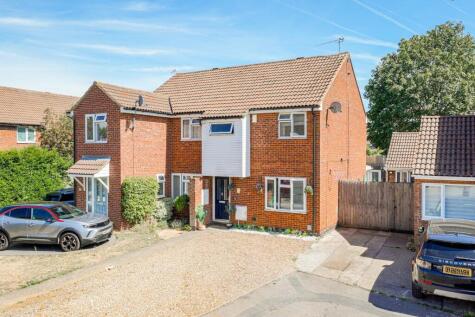Gemini Close, Leighton Buzzard