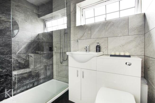 shower room.jpg