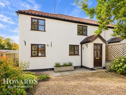 Main Road, Filby