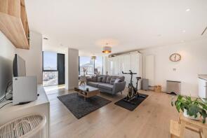 224, 17 Hill House, Highgate Hill, London N19 5NA