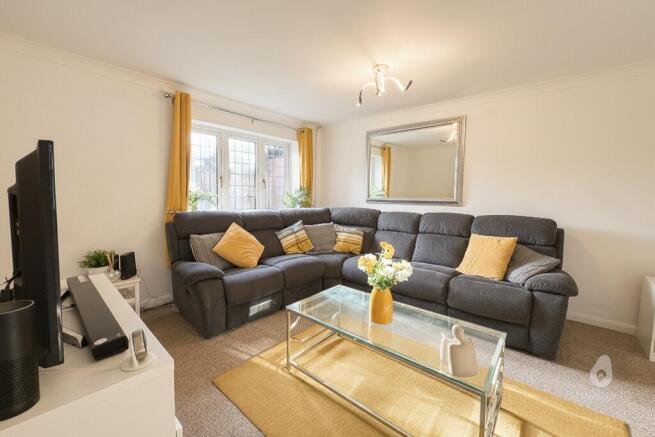 Emmets Nest, Binfield, Berkshire RG42 photo 3
