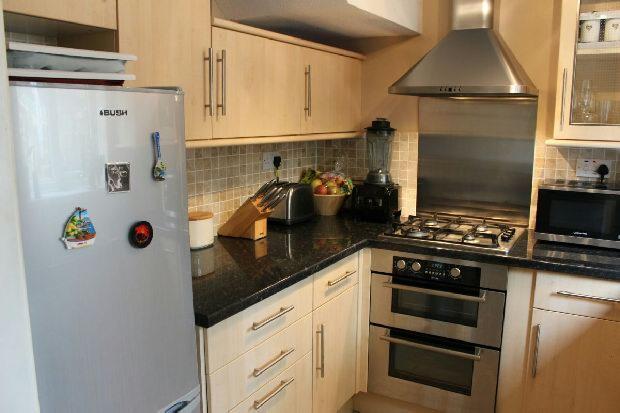 Kitchen pic 2