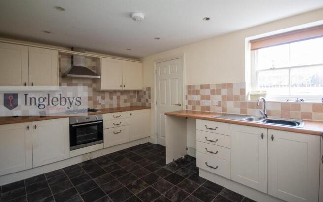 2 bed Terraced for sale Image 4