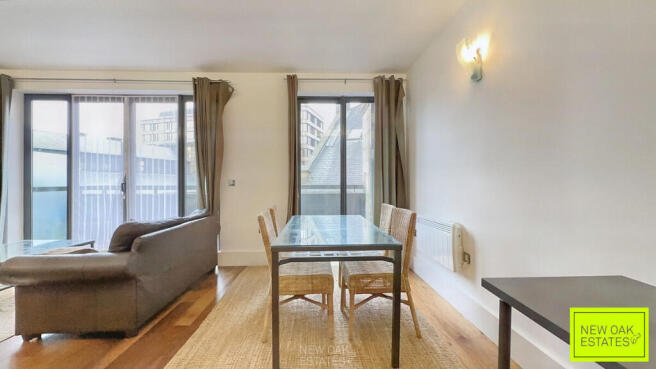 2 bed Apartment to rent Image 4