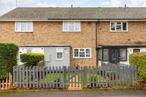 3, Lancaster Close, Pound Hill, Crawley RH10 3NB