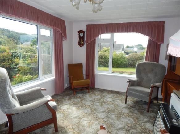 Bed 3/Dining Room
