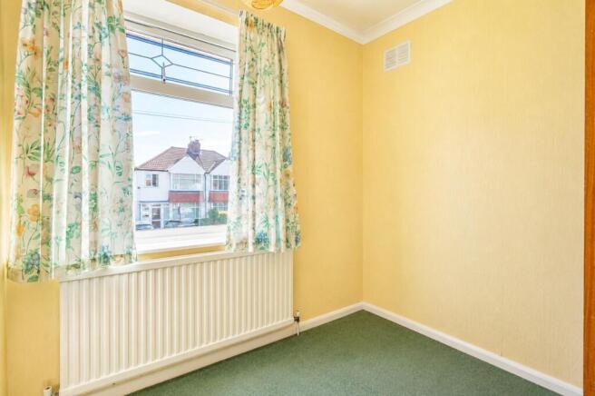 3 bed Semi-Detached for sale Image 11