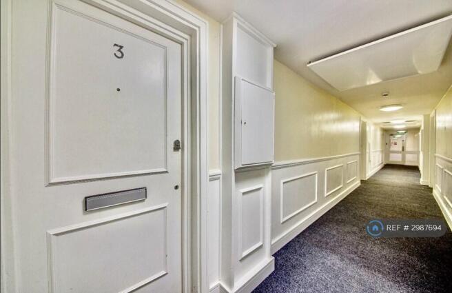 1 bed Flat to rent Image 9
