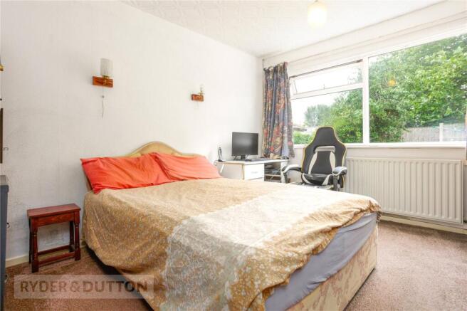 2 bed Detached Bungalow for sale Image 8