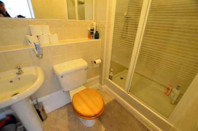 Shower Room En-suite