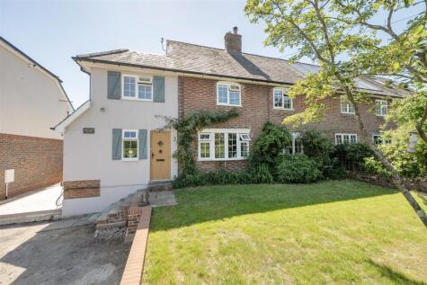 Petersfield Road, Greatham, Liss