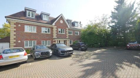 10a Sandy Lodge Way, Northwood