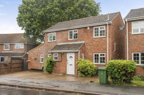 Buckingham Way, Frimley, Camberley