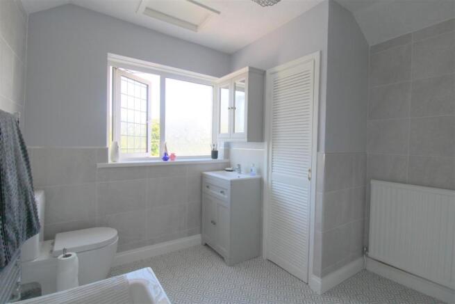 Another aspect of bathroom