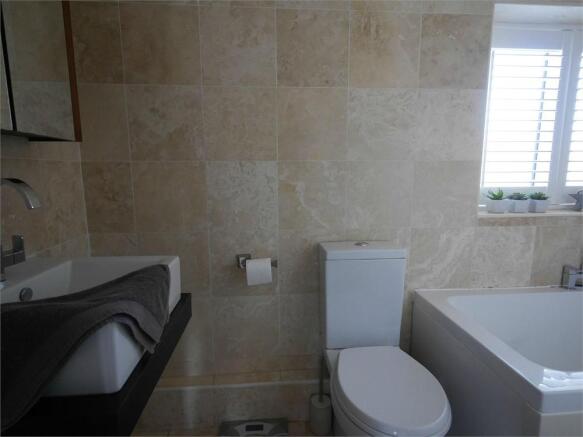 Photo 15