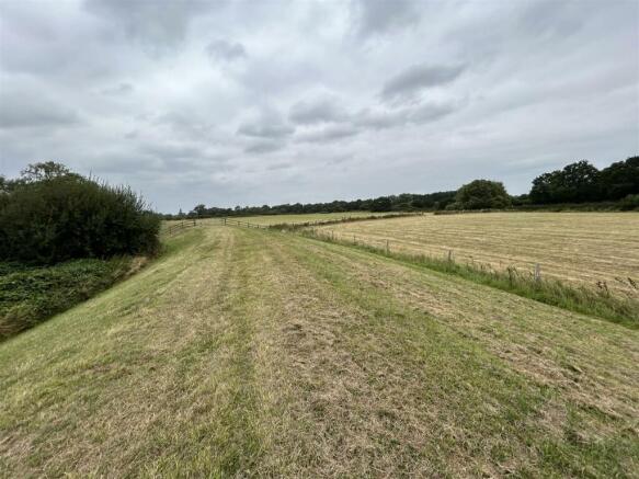 Station Road, Nether Whitacre