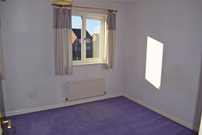 Bedroom 1.jpg