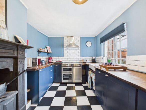 3 bed Cottage for sale Image 9