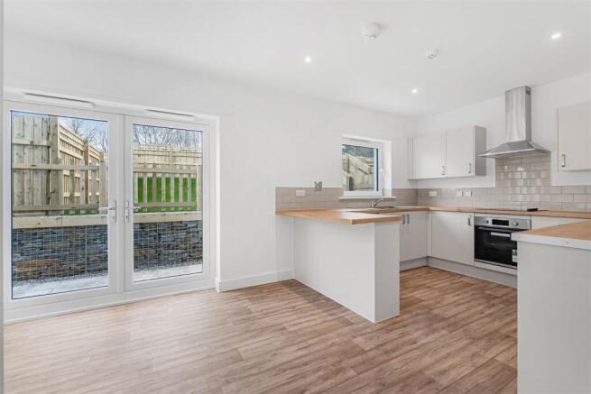 Kitchen/Dining