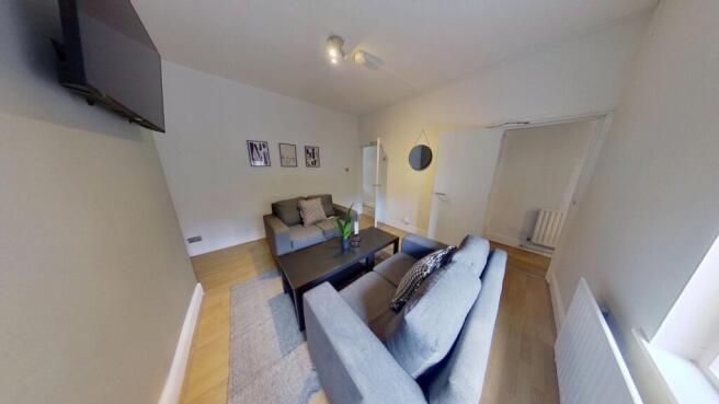 10-Ridding-Terrace-Lounge