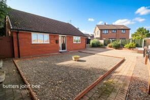 2 Lassiter, Parish Drive, Hadley, Telford TF1 5AP