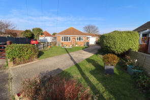 9, Wheatlands Crescent, Hayling Island PO11 9SH